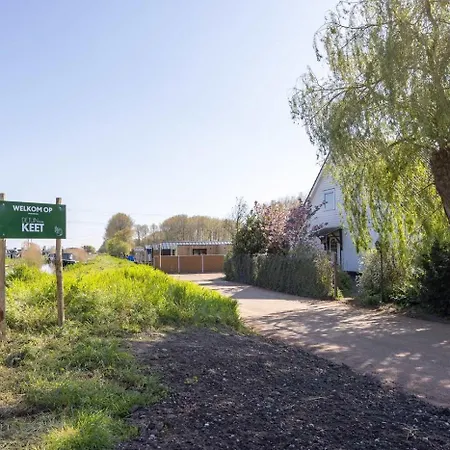 Tiny House By The Water In - Tuin Keet - 37